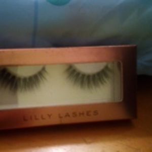 Lilly Lashes